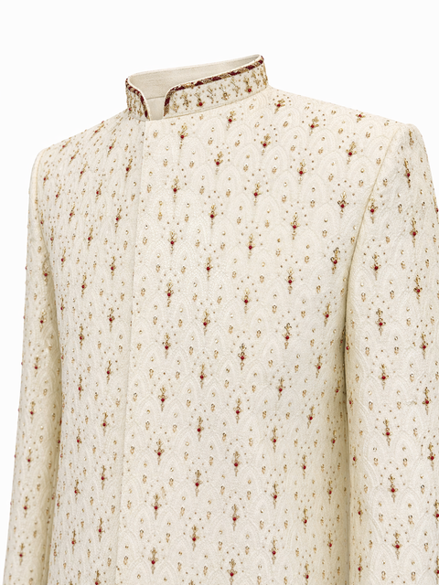 Classic White Embroidered Sherwani – Complete Groom Set